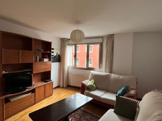 Apartamento en alquiler en Oviedo, El Cristo