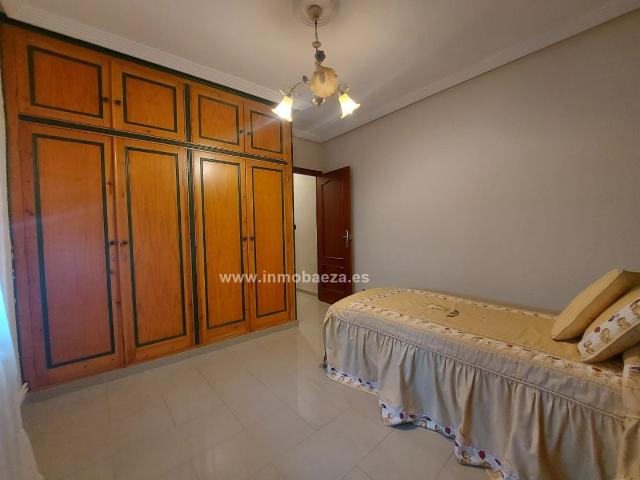 Apartamento en alquiler en Baeza, Barrio Poetas de la Hispanidad