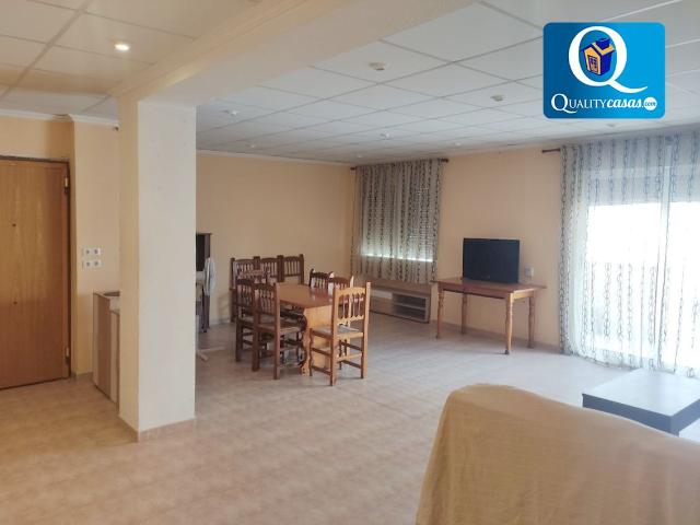 Apartamento en alquiler en Mercat, l'Alacantí