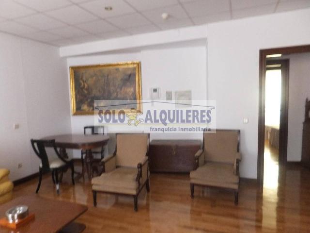 Apartamento en alquiler en San Juan, Pamplona / Iruña