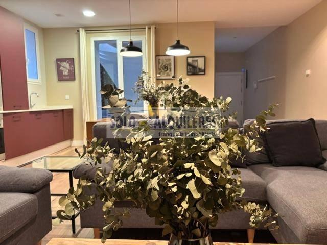 Apartamento en alquiler en Casco Antiguo, Iruñerria