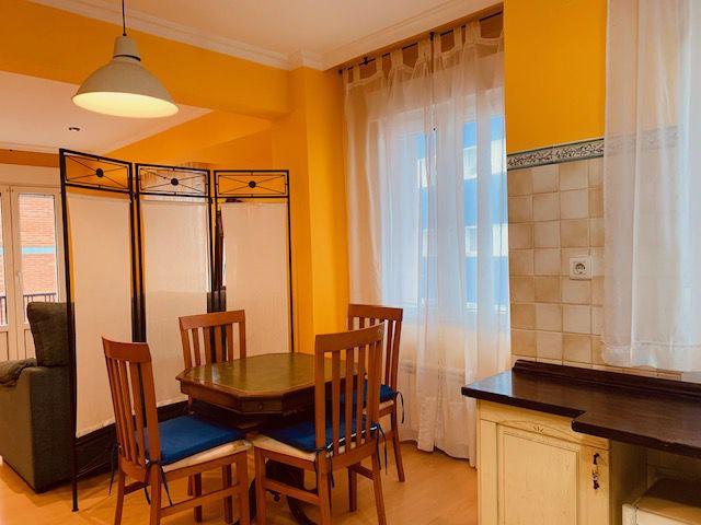 Apartamento en alquiler en El Llano, Gijón