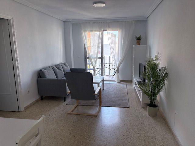 Apartamento en alquiler en Cerro-Amate, Sevilla