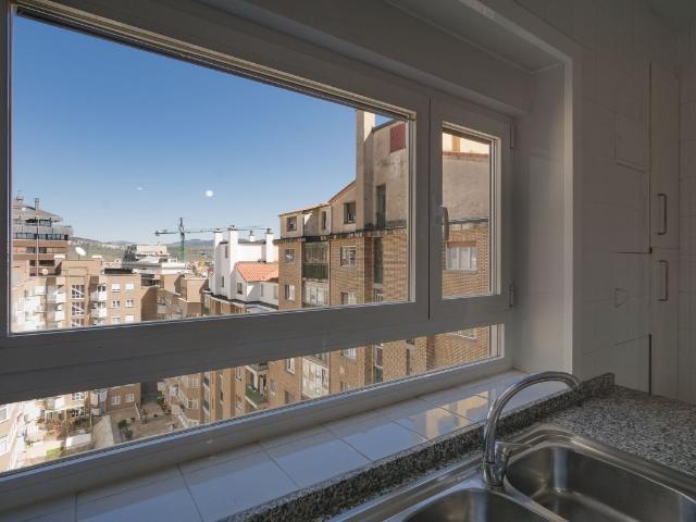 Apartamento en alquiler en Segundo Ensanche, Iruñerria