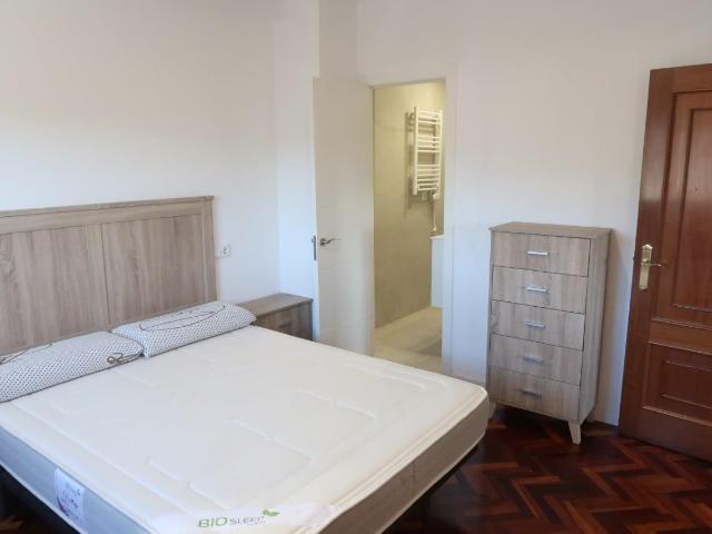 Apartamento en alquiler en Os Mallos, A Coruña