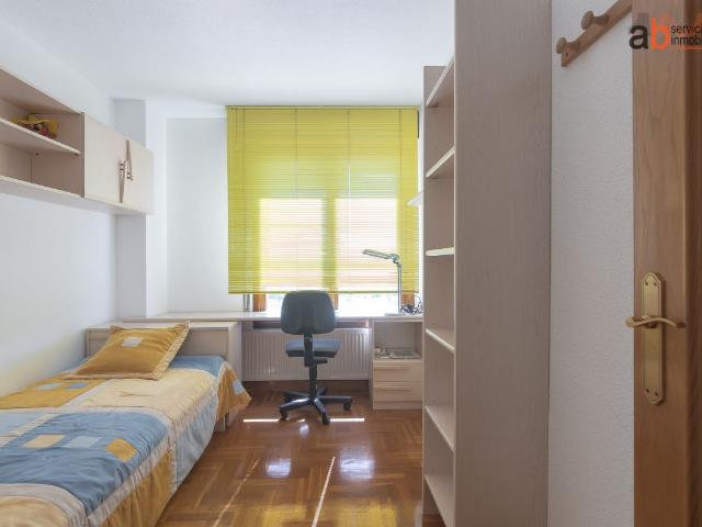 Apartamento en alquiler en Milagrosa-Arrosadia, Iruñerria