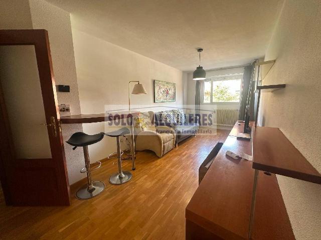 Apartamento en alquiler en Iruñerria, Navarra