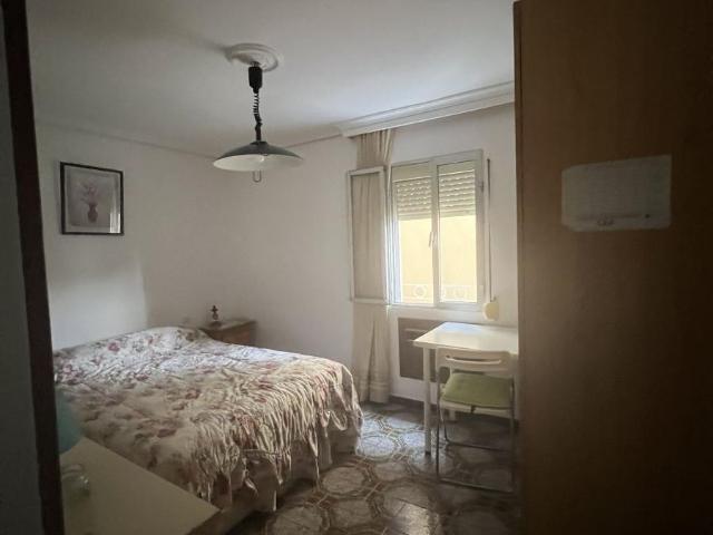 Apartamento en alquiler en Sevilla, La Oliva