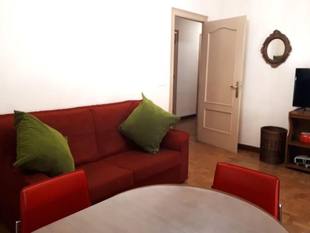 Apartamento en alquiler en Salesas, Salamanca