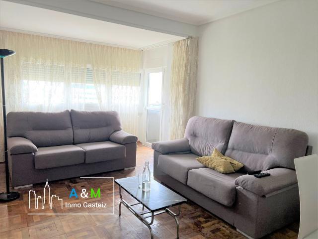 Apartamento en alquiler en Alde Zaharra/Casco Viejo, Gasteizko kuadrilla
