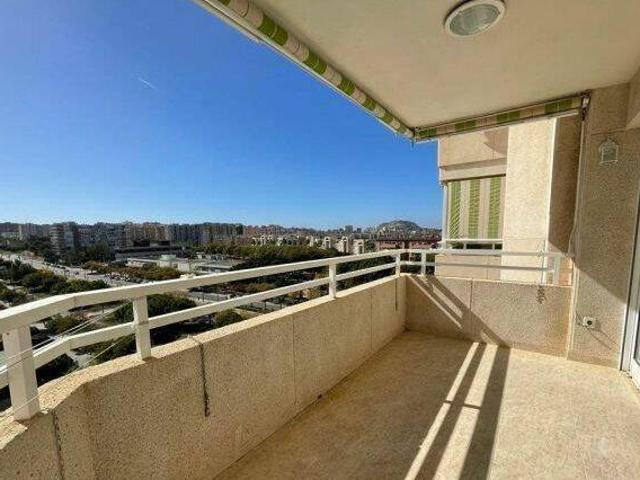 Casa en alquiler en Alicante
