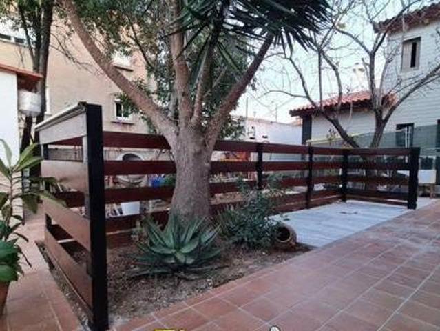 Casa en alquiler en Barberà Del Vallès Casa en alquiler en Barberà Del Vallès