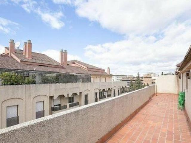 Casa en alquiler en Granada