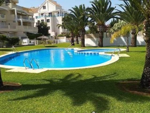 Casa en alquiler en Dénia