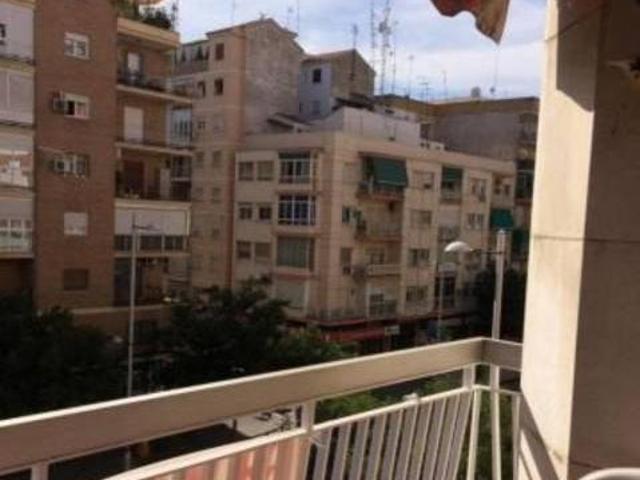 Casa en alquiler en Granada