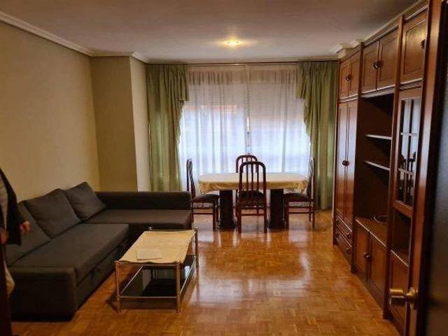 Casa en alquiler en Burgos