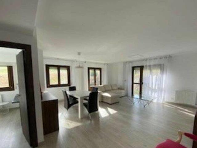 Casa en alquiler en Sojuela, La Rioja