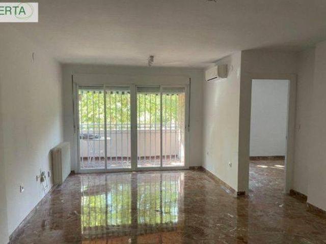 Casa en alquiler en Granada