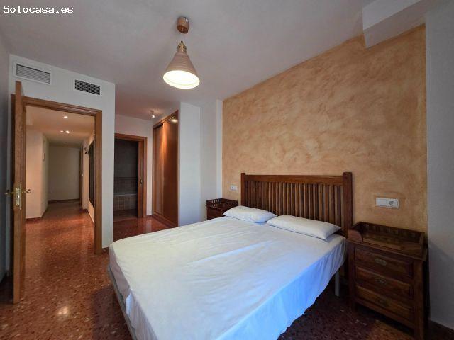 Piso en alquiler en Mercat, Alicante