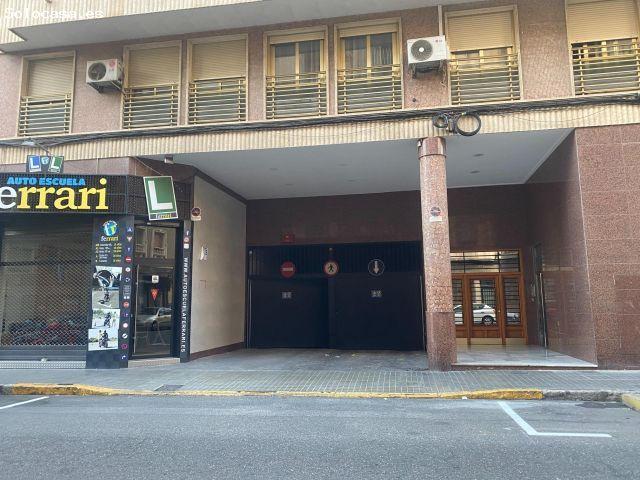 Local Comercial en alquiler en Porfirio Pascual, Elche