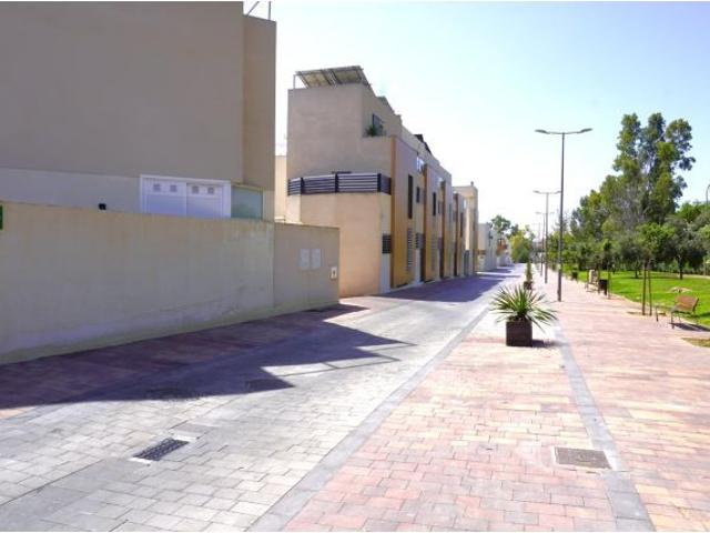 Local Comercial en alquiler en Huércal De Almería, Las Cumbres