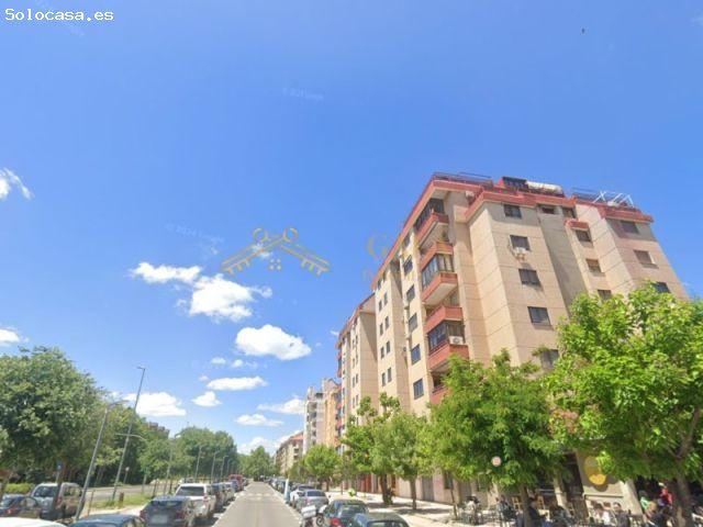 Local Comercial en alquiler en Malpartida De Cáceres, El Vivero