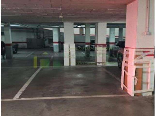 Local Comercial en alquiler en Cerro-Amate, Sevilla