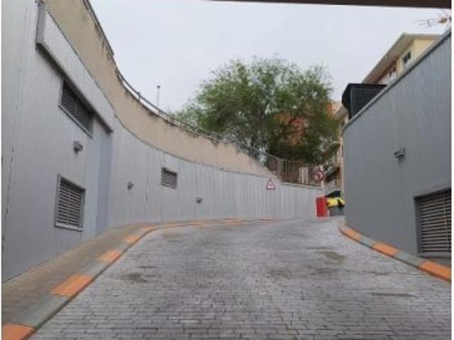 Local Comercial en alquiler en Amistad, Guadalajara