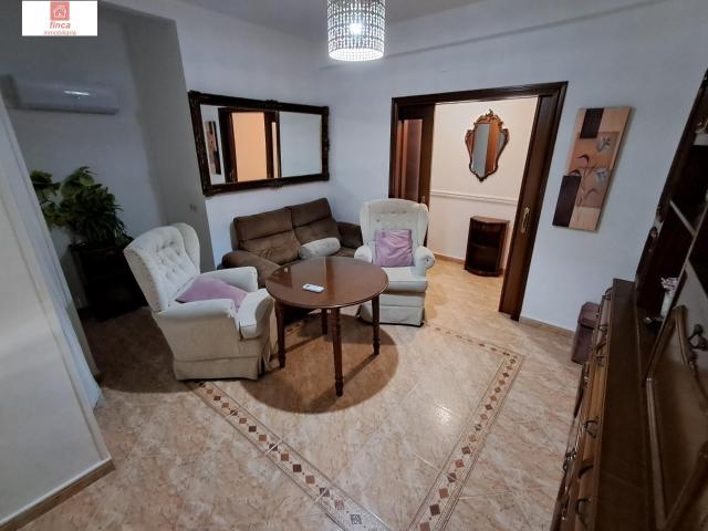 Piso en alquiler en Puebla De La Calzada, Extremadura