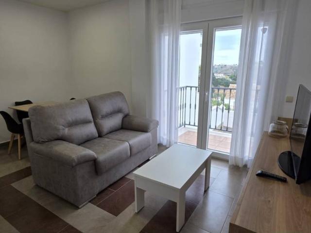 Piso en alquiler en Pueblo Mijitas, Costa del Sol Occidental