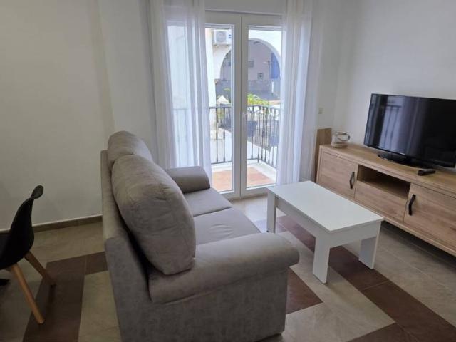 Piso en alquiler en Pueblo Mijitas, Costa del Sol Occidental