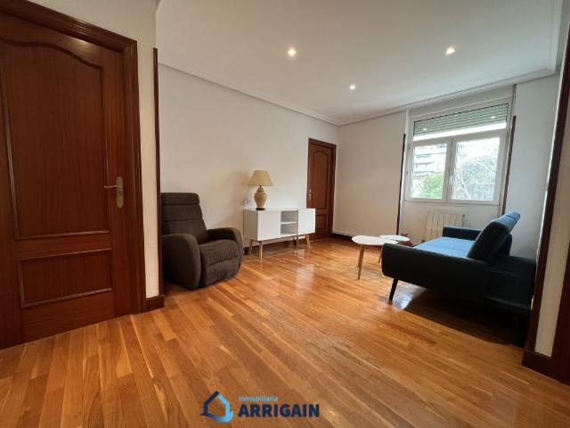 Apartamento en alquiler en Ipar-Ekialdea, Donostia-san Sebastián