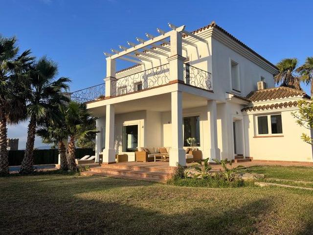 Casa en alquiler en La Paloma de Manilva, Costa del Sol Occidental