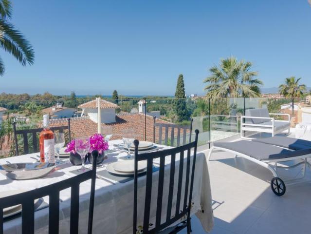 Chalet en alquiler en Rícmar, Costa del Sol Occidental