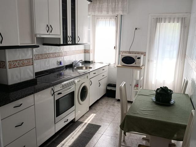 Apartamento en alquiler en Espinosa De Los Monteros, Castilla y León