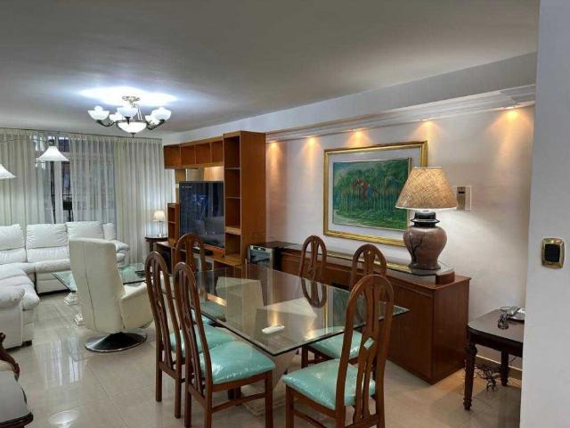 Apartamento en alquiler en La Floresta, Caracas