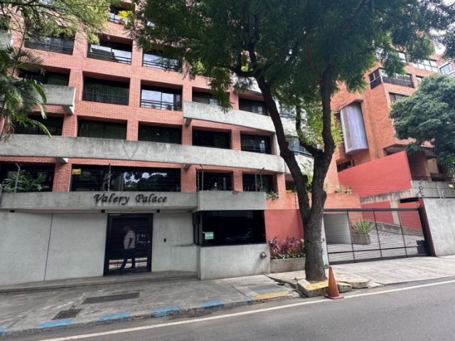 Apartamento en alquiler en Sector El Rosal, Caracas