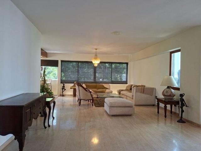Apartamento en alquiler en Sector Altamira, Caracas