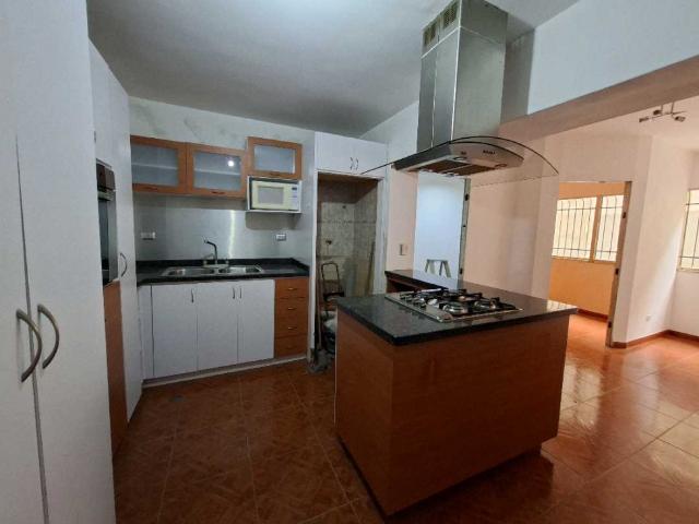 Apartamento en alquiler en Miranda