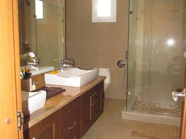 Alquilo apartamento en tucan eagle landing