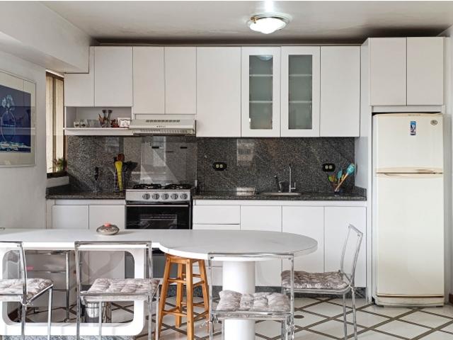 Apartamento en alquiler en Los Palos Grandes, Caracas