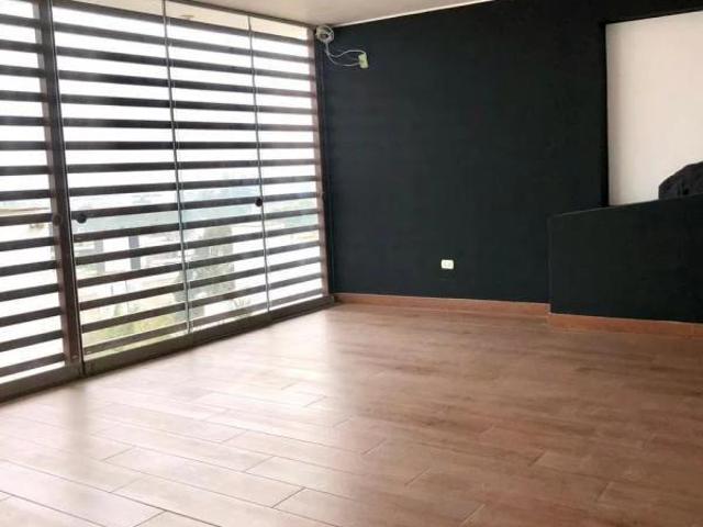 Casa alquiler en Santiago De Surco, Lima Metropolitana