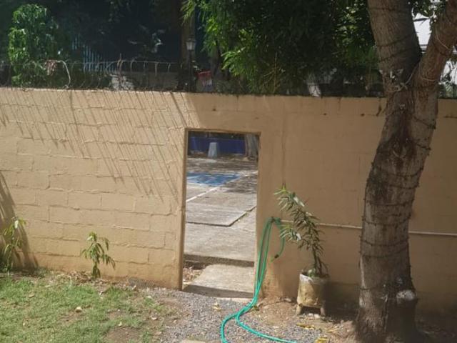 Alquilo casa ideal para oficina