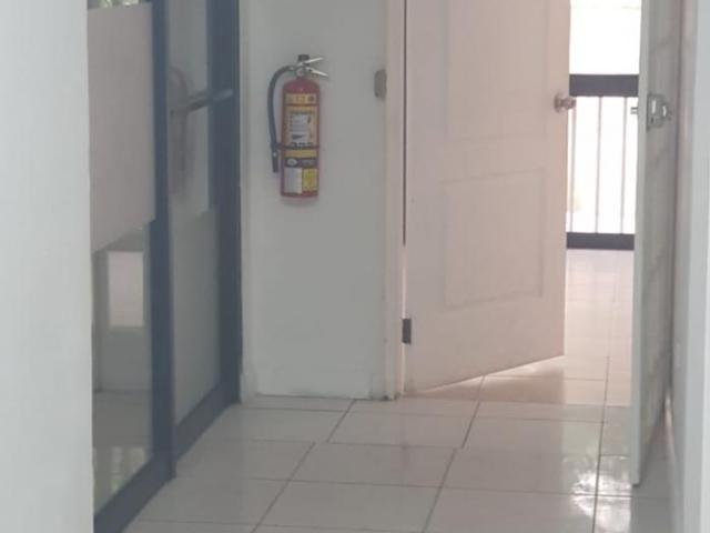 Alquilo casa ideal para oficina