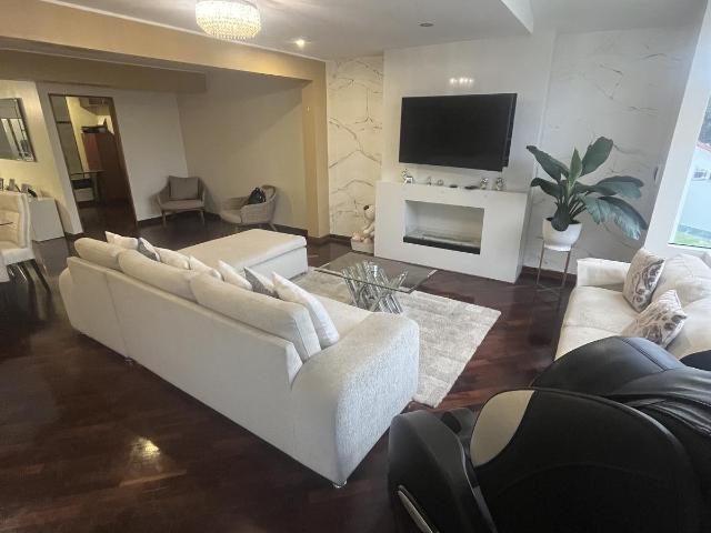 Departamento alquiler en Santiago De Surco, Lima Metropolitana