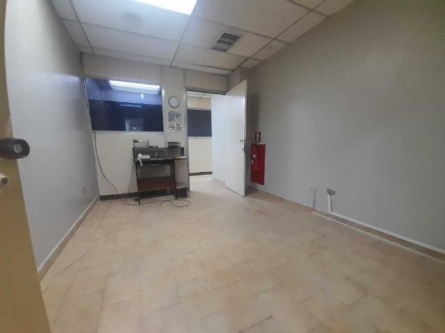 Oficina en alquiler en Boca De Uchire, Distrito Capital