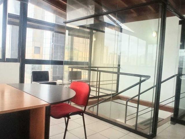 Oficina en alquiler en Sector Boleíta Sur, Caracas