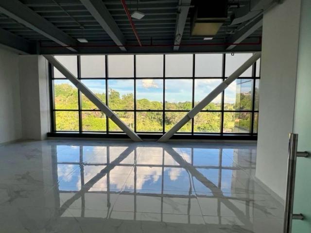 Oficina en alquiler en La Lagunita, Caracas