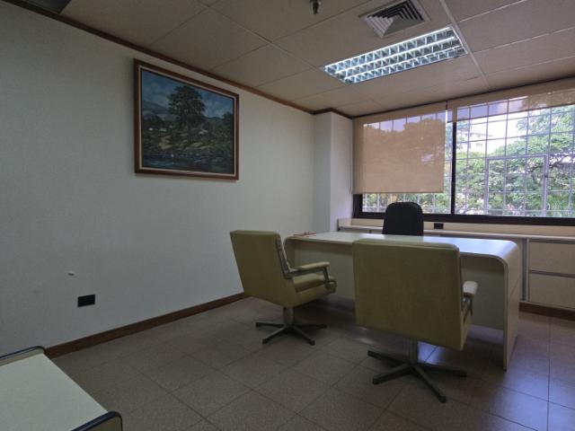 Oficina en alquiler en Boca De Uchire, Distrito Capital