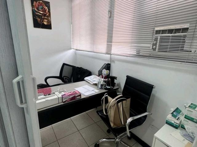 Oficina en alquiler en Boca De Uchire, Distrito Capital